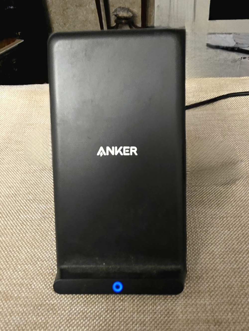 Anker Black PowerWave A2524 Wireless Charging Stand with Blue LED Indicator